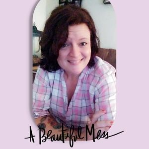 Meet your Posher, Lajeana